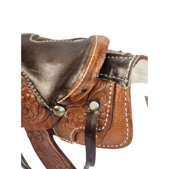 Miniature Tooled Leather Western Saddle Rustic Handmade Décor Or Model Collector - Picture 5 of 12